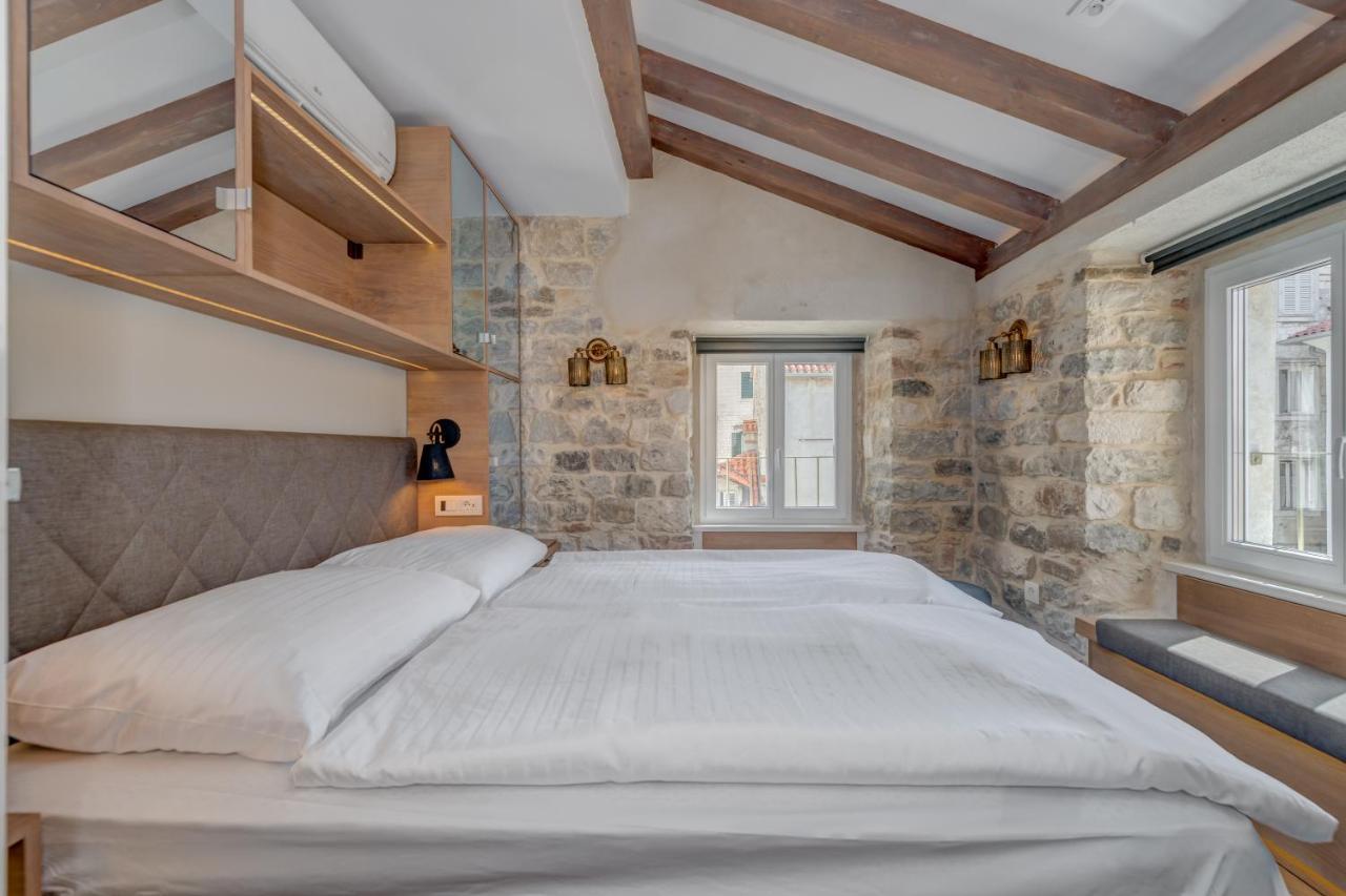 Palace Luxury Retreat Split Extérieur photo