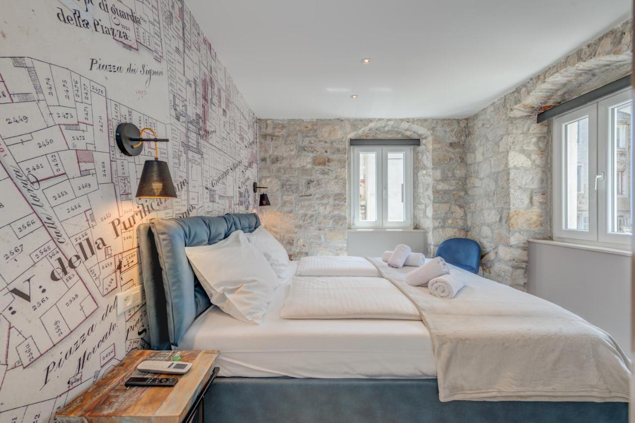 Palace Luxury Retreat Split Extérieur photo